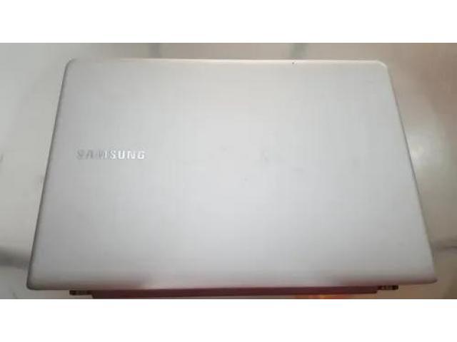 Tela Display Ultrabook Samsung 530u3b-ad1 C Carcaça E Dobradiças