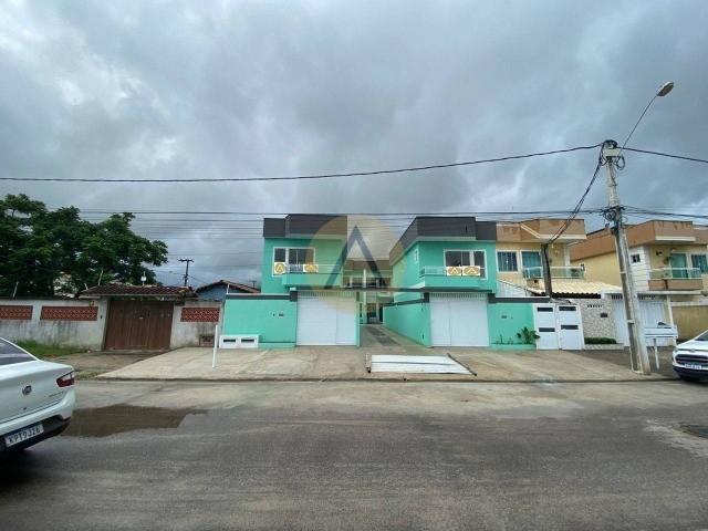 Linda casa duplex para venda no bairro Extensão Serramar.
